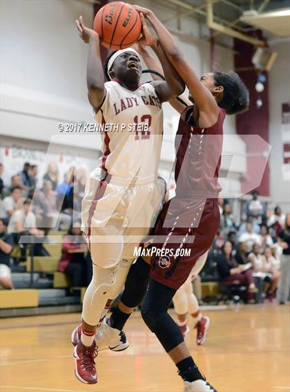 Thumbnail 3 in Ouachita Parish vs. Destrehan (LHSAA 5A Quarterfinal Playoff) photogallery.