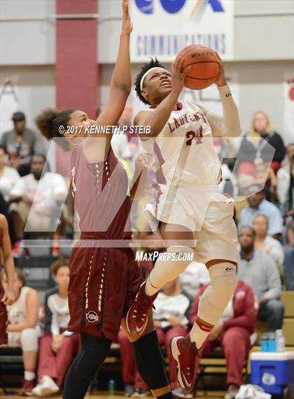 Thumbnail 1 in Ouachita Parish vs. Destrehan (LHSAA 5A Quarterfinal Playoff) photogallery.