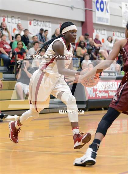Thumbnail 2 in Ouachita Parish vs. Destrehan (LHSAA 5A Quarterfinal Playoff) photogallery.