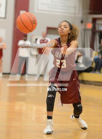 Thumbnail 1 in Ouachita Parish vs. Destrehan (LHSAA 5A Quarterfinal Playoff) photogallery.