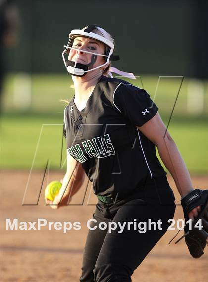 Thumbnail 3 in Clear Falls vs Clear Brook photogallery.