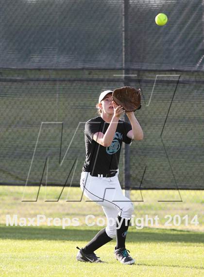 Thumbnail 1 in Clear Falls vs Clear Brook photogallery.