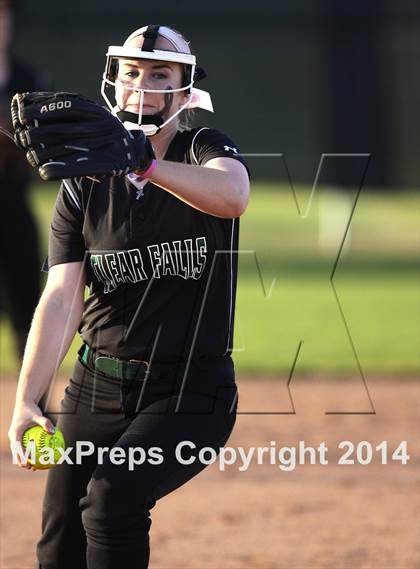 Thumbnail 1 in Clear Falls vs Clear Brook photogallery.