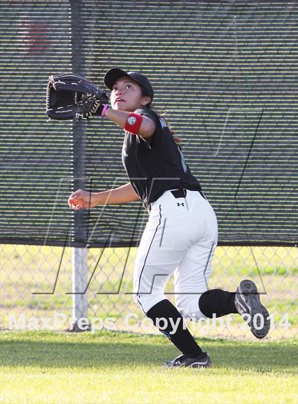 Thumbnail 3 in Clear Falls vs Clear Brook photogallery.