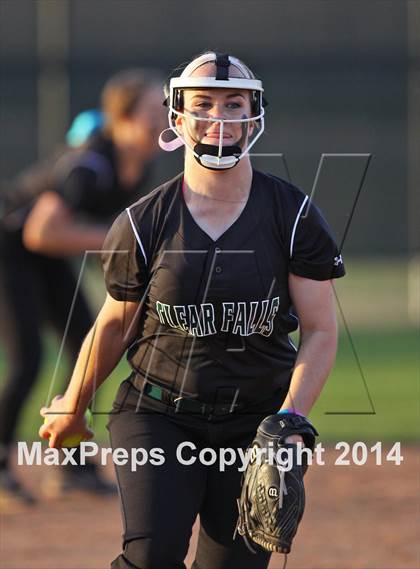 Thumbnail 1 in Clear Falls vs Clear Brook photogallery.
