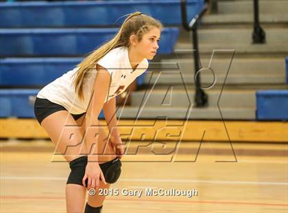 Thumbnail 2 in Bishop Kenny @ Bolles photogallery.