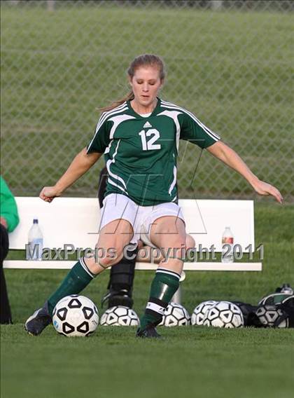 Thumbnail 3 in South vs Olathe East photogallery.