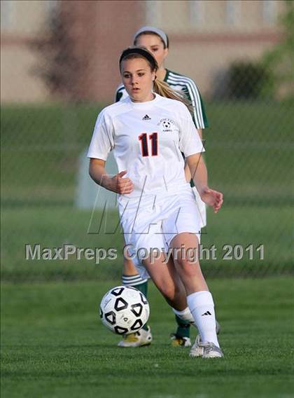 Thumbnail 2 in South vs Olathe East photogallery.