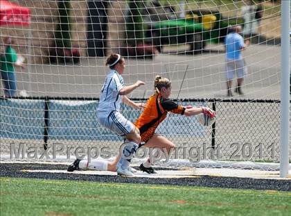 Thumbnail 3 in Cox vs. McLean (VHSL AAA Final) photogallery.