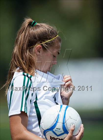 Thumbnail 1 in Cox vs. McLean (VHSL AAA Final) photogallery.