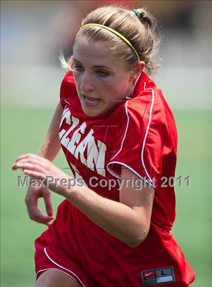Thumbnail 1 in Cox vs. McLean (VHSL AAA Final) photogallery.