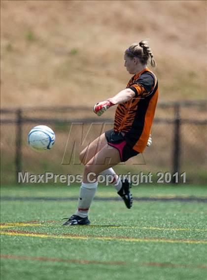 Thumbnail 2 in Cox vs. McLean (VHSL AAA Final) photogallery.