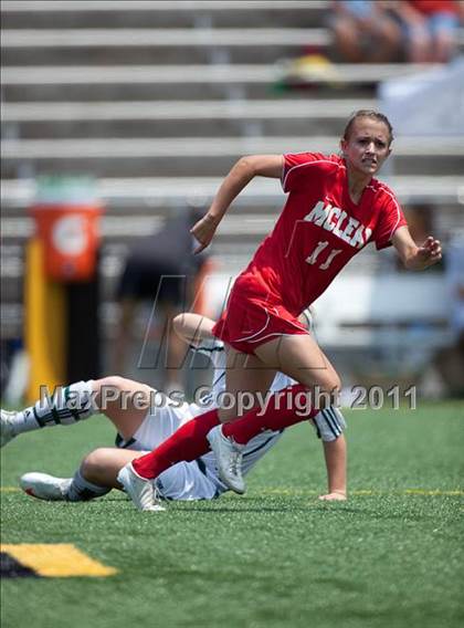 Thumbnail 2 in Cox vs. McLean (VHSL AAA Final) photogallery.