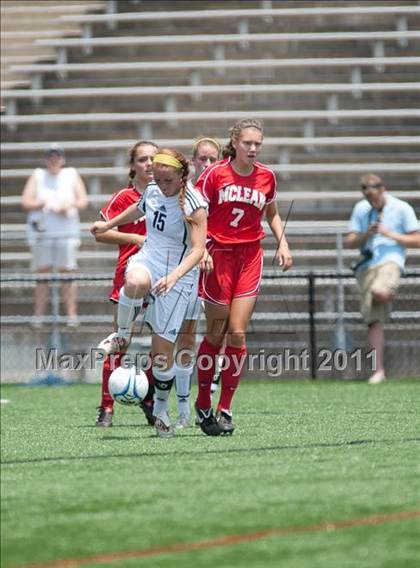 Thumbnail 3 in Cox vs. McLean (VHSL AAA Final) photogallery.