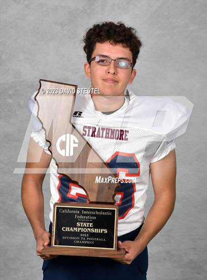 Thumbnail 1 in Strathmore (CIF State D7A Awards) photogallery.