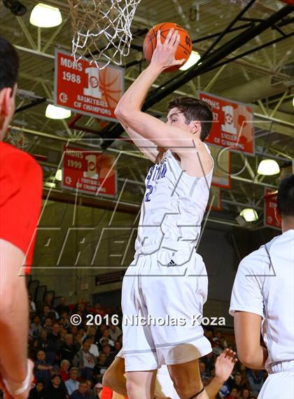 Thumbnail 1 in Foothills Christian vs. Mater Dei (Nike Extravaganza) photogallery.