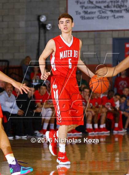 Thumbnail 1 in Foothills Christian vs. Mater Dei (Nike Extravaganza) photogallery.