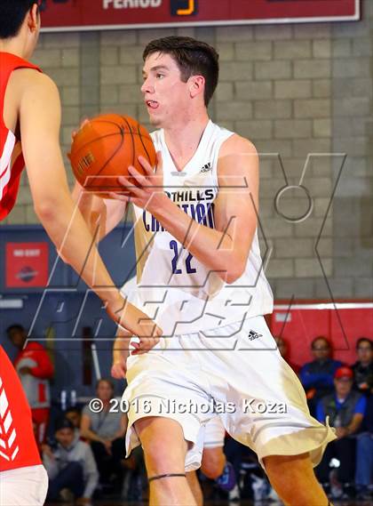 Thumbnail 3 in Foothills Christian vs. Mater Dei (Nike Extravaganza) photogallery.