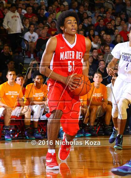 Thumbnail 3 in Foothills Christian vs. Mater Dei (Nike Extravaganza) photogallery.