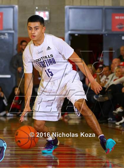 Thumbnail 1 in Foothills Christian vs. Mater Dei (Nike Extravaganza) photogallery.