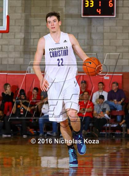 Thumbnail 1 in Foothills Christian vs. Mater Dei (Nike Extravaganza) photogallery.