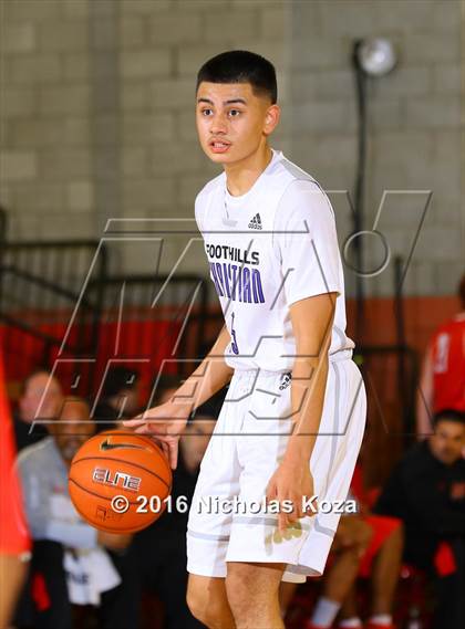 Thumbnail 2 in Foothills Christian vs. Mater Dei (Nike Extravaganza) photogallery.