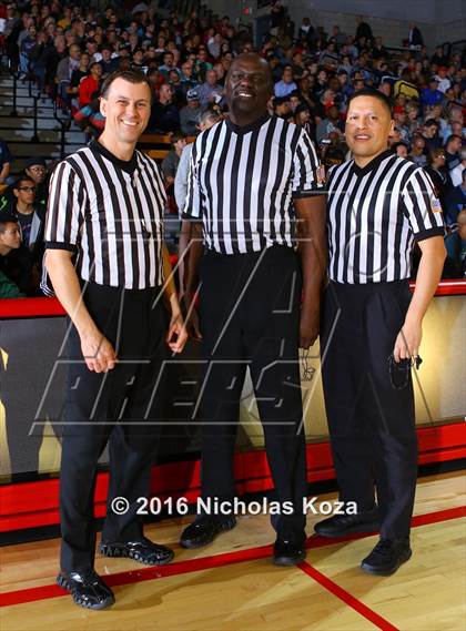 Thumbnail 1 in Foothills Christian vs. Mater Dei (Nike Extravaganza) photogallery.