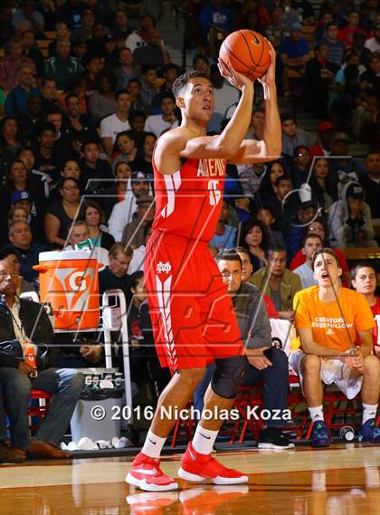 Thumbnail 2 in Foothills Christian vs. Mater Dei (Nike Extravaganza) photogallery.