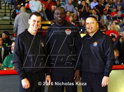 Thumbnail 2 in Foothills Christian vs. Mater Dei (Nike Extravaganza) photogallery.