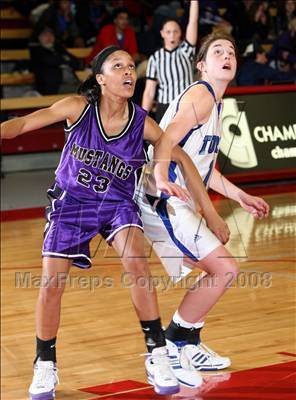 Thumbnail 1 in Marlborough vs. La Jolla Country Day  (CIF SoCal D4 Final) photogallery.