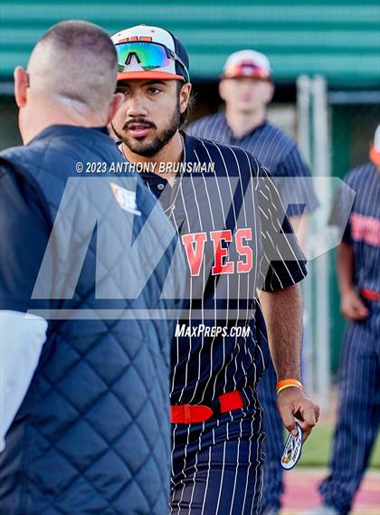 Thumbnail 3 in Oakmont vs. Woodland (CIF SJS D4 Final) photogallery.