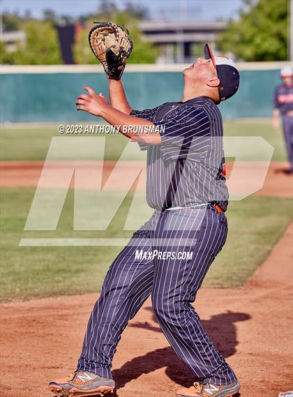 Thumbnail 1 in Oakmont vs. Woodland (CIF SJS D4 Final) photogallery.