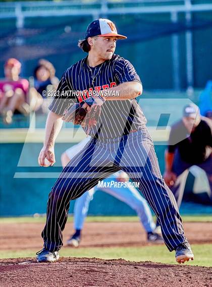 Thumbnail 1 in Oakmont vs. Woodland (CIF SJS D4 Final) photogallery.