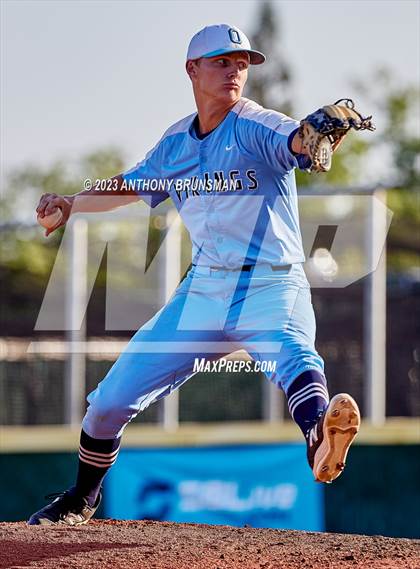Thumbnail 2 in Oakmont vs. Woodland (CIF SJS D4 Final) photogallery.