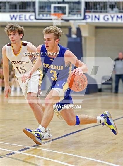 Thumbnail 2 in Otto-Eldred vs. Elk County Catholic (District 9 1A Final) photogallery.