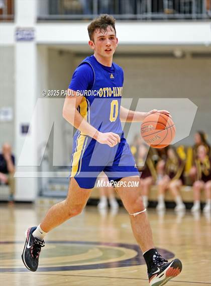 Thumbnail 3 in Otto-Eldred vs. Elk County Catholic (District 9 1A Final) photogallery.