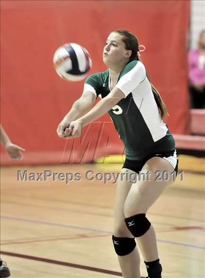 Thumbnail 2 in South vs. Los Alamitos (Molten Classic) photogallery.