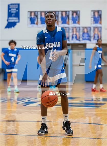 Thumbnail 2 in Indianapolis Metropolitan @ Indianapolis Bishop Chatard photogallery.