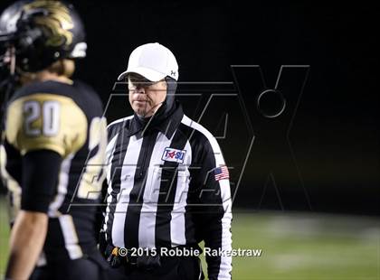 Thumbnail 2 in Liberty-Eylau vs. Kaufman (UIL 4A Regional Playoff) photogallery.