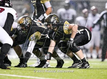 Thumbnail 1 in Liberty-Eylau vs. Kaufman (UIL 4A Regional Playoff) photogallery.