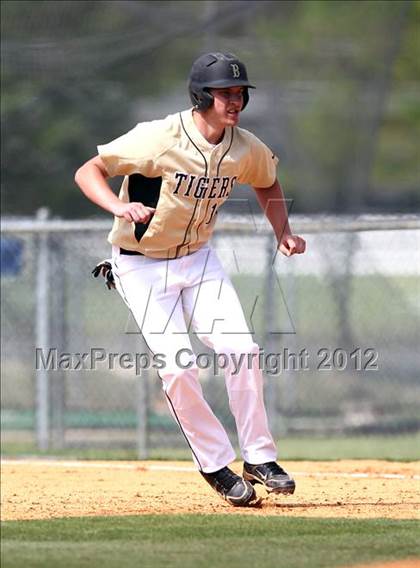 Thumbnail 3 in Bentonville vs. Munford photogallery.