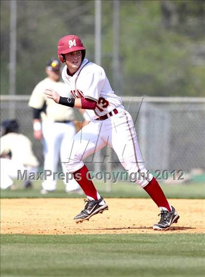 Thumbnail 1 in Bentonville vs. Munford photogallery.