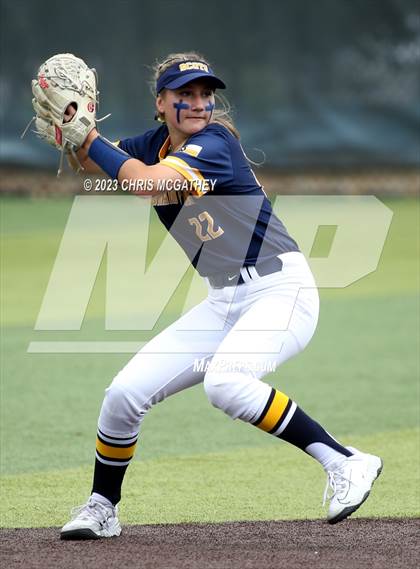 Thumbnail 3 in Arlington Martin @ Highland Park (UIL 6A Softball Region II B-District) photogallery.