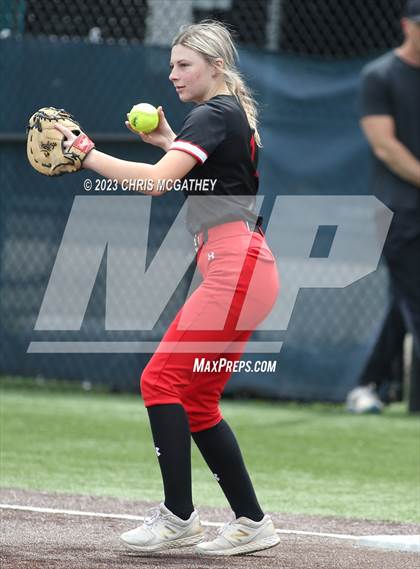 Thumbnail 2 in Arlington Martin @ Highland Park (UIL 6A Softball Region II B-District) photogallery.
