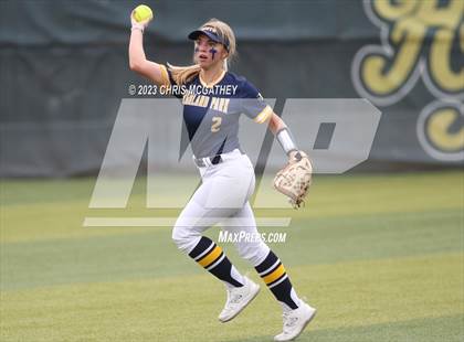 Thumbnail 3 in Arlington Martin @ Highland Park (UIL 6A Softball Region II B-District) photogallery.