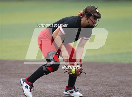 Thumbnail 2 in Arlington Martin @ Highland Park (UIL 6A Softball Region II B-District) photogallery.