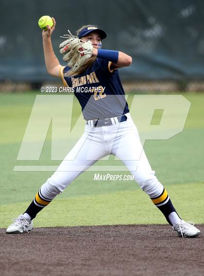Thumbnail 1 in Arlington Martin @ Highland Park (UIL 6A Softball Region II B-District) photogallery.