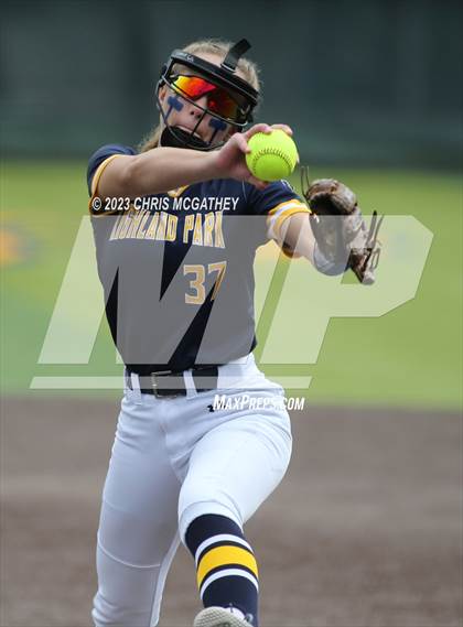Thumbnail 3 in Arlington Martin @ Highland Park (UIL 6A Softball Region II B-District) photogallery.
