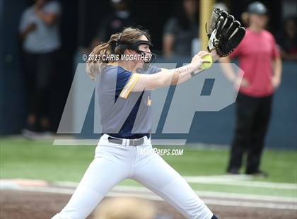 Thumbnail 2 in Arlington Martin @ Highland Park (UIL 6A Softball Region II B-District) photogallery.