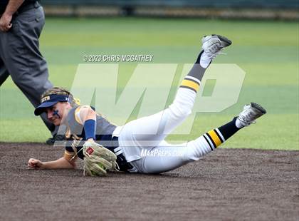 Thumbnail 1 in Arlington Martin @ Highland Park (UIL 6A Softball Region II B-District) photogallery.